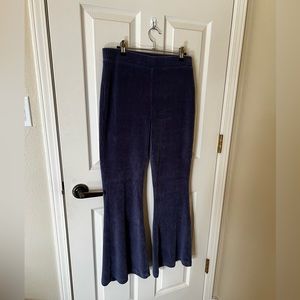 Aerie Velour Navy Flare Leggings in L short